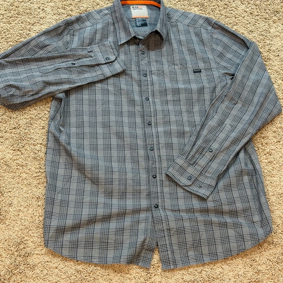 511 Tactical Snap Shirt Mens Medium Gray Plaid Long Sleeve Cotton Blend - Picture 2 of 4